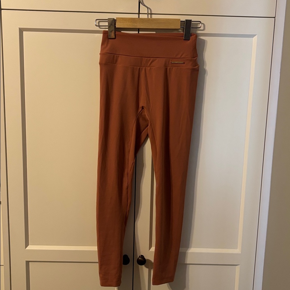 Gymshark Vital Seamless 2.0 Leggings – Size Small (Rose/Coral) - Picture 3 of 7